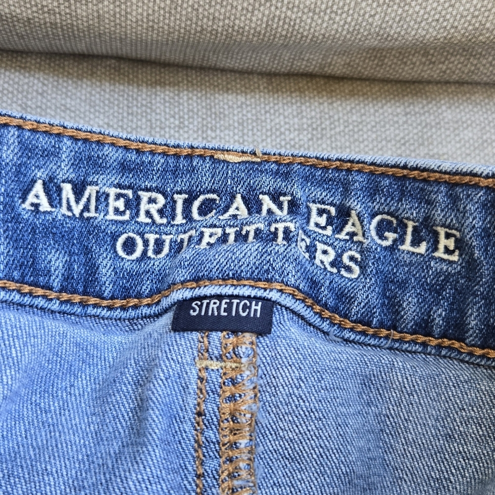 American Eagle Tomgirl Women's Blue Jeans - Picture 8 of 10
